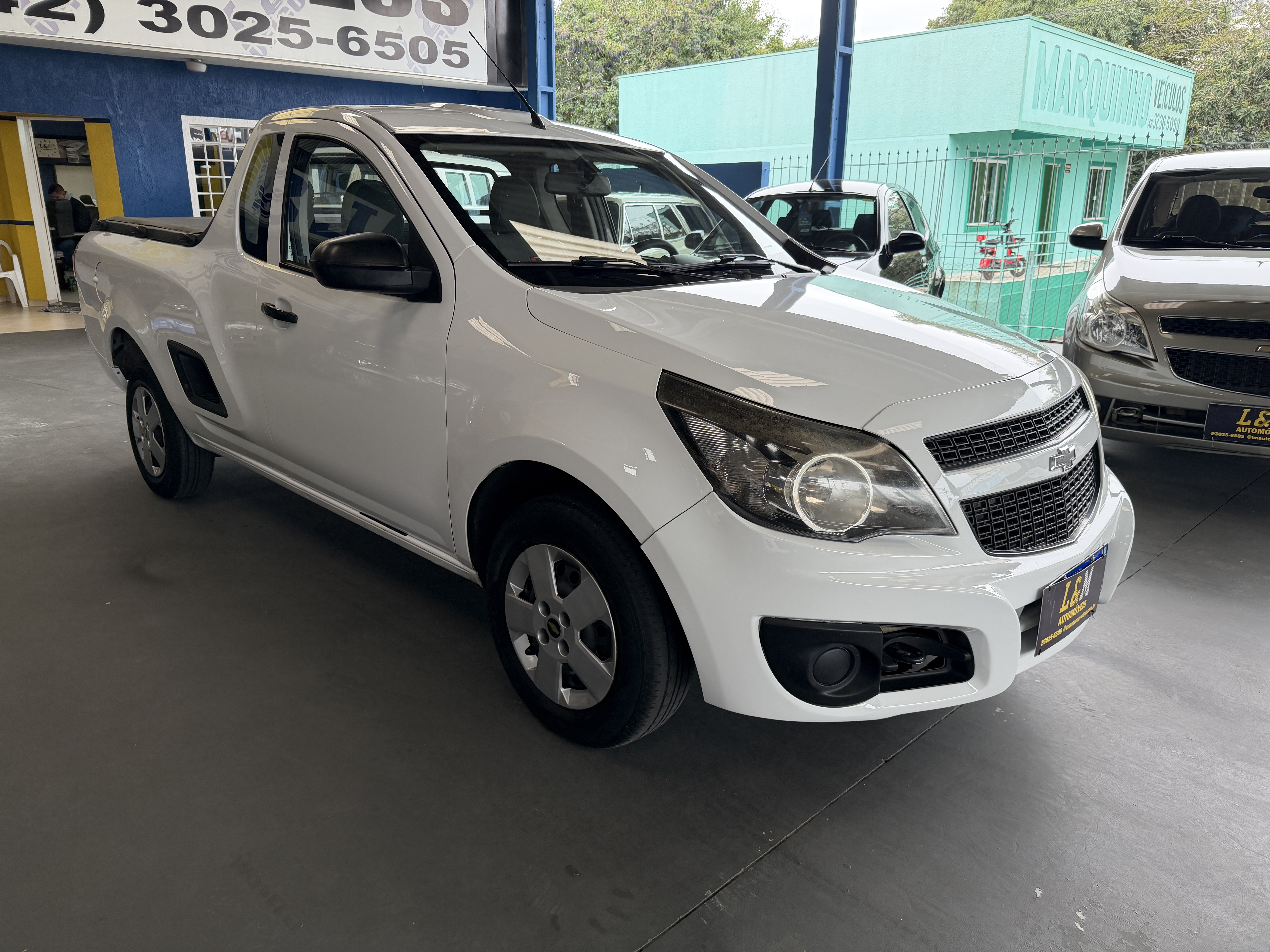 Chevrolet Montana LS 2015